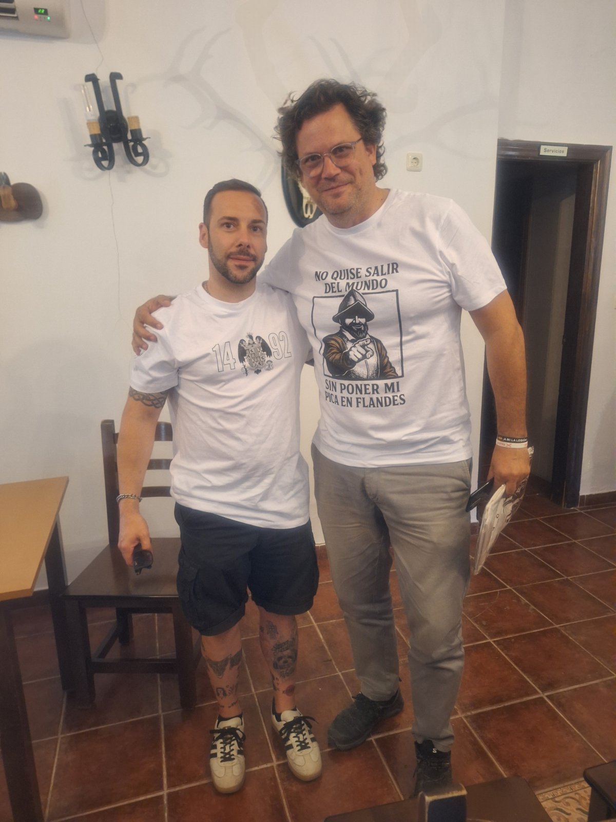Cliente con camiseta Blas de Lezo